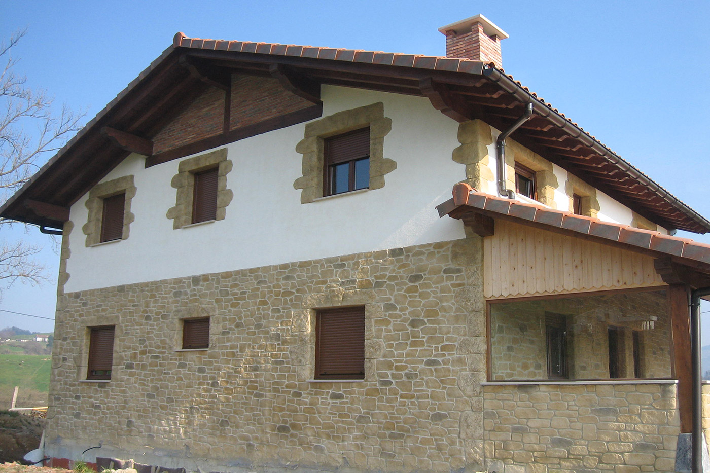 Obra nueva Zizurkil foto caserio