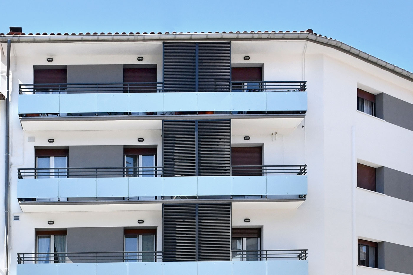 Reforma fachada y balcones